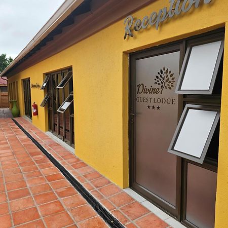 Divine Guest Lodge Rustenburg Eksteriør bilde