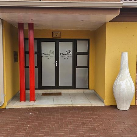 Divine Guest Lodge Rustenburg Eksteriør bilde