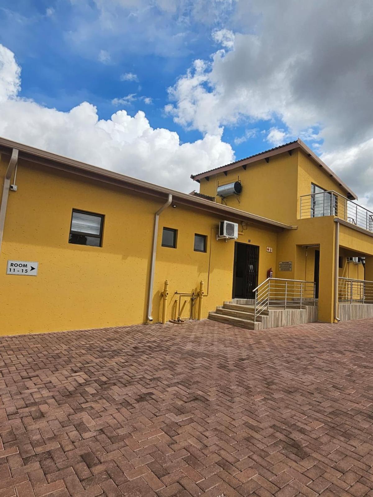 Divine Guest Lodge Rustenburg Eksteriør bilde